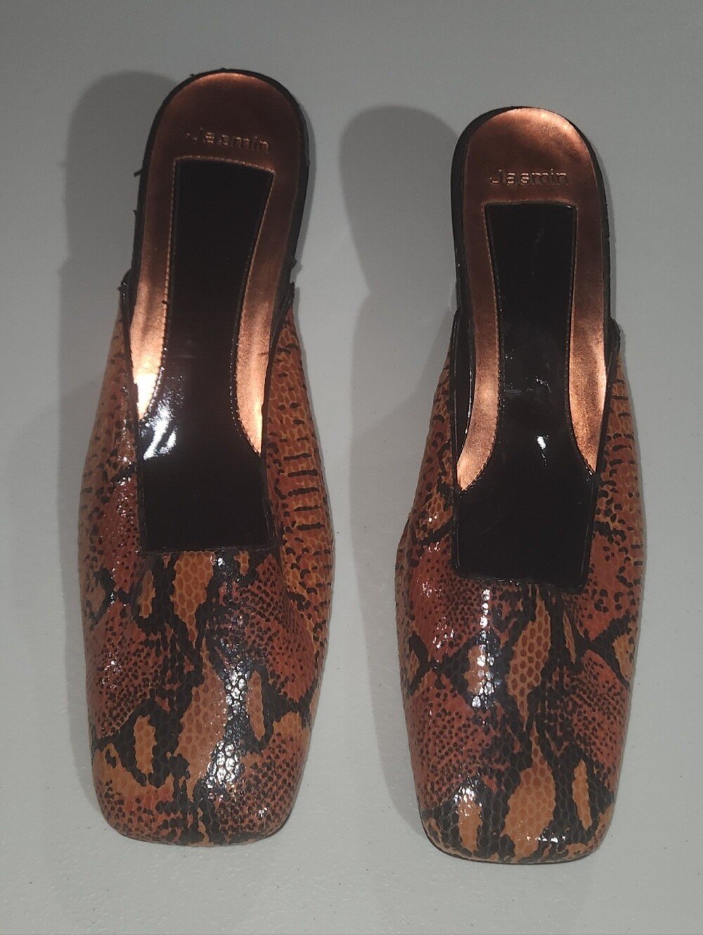 Jasmin Patent Snakeskin-Print Square-Toe Mules in Brown/Black Size 11